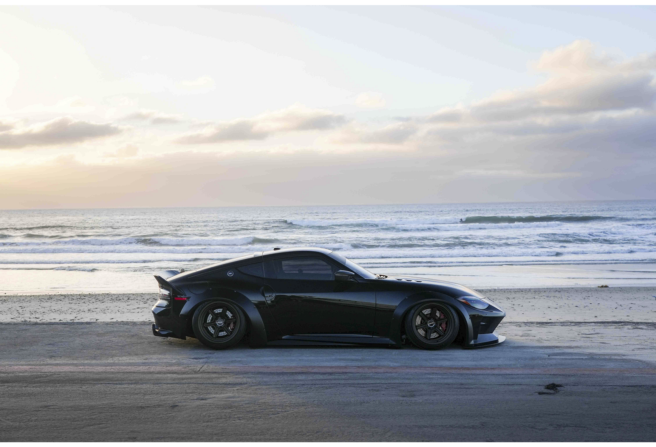 2023 Nissan Z - Motegi MF418 EXO6 - Custom | Motegi Wheels 2023 Nissan Z - Motegi MF418 EXO6 - Custom | Motegi Wheels